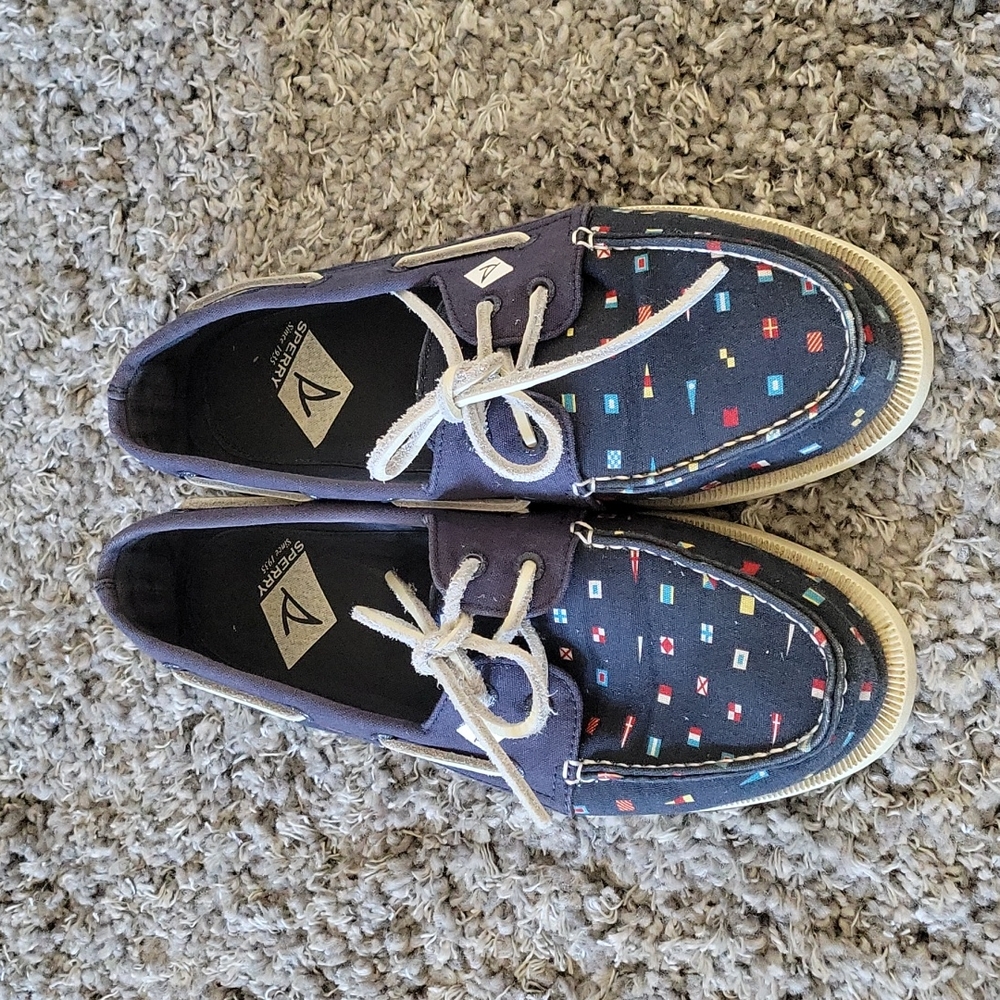 Sperry mens authentic original 2 eye boat shoes size 9.5 color Signal Flags